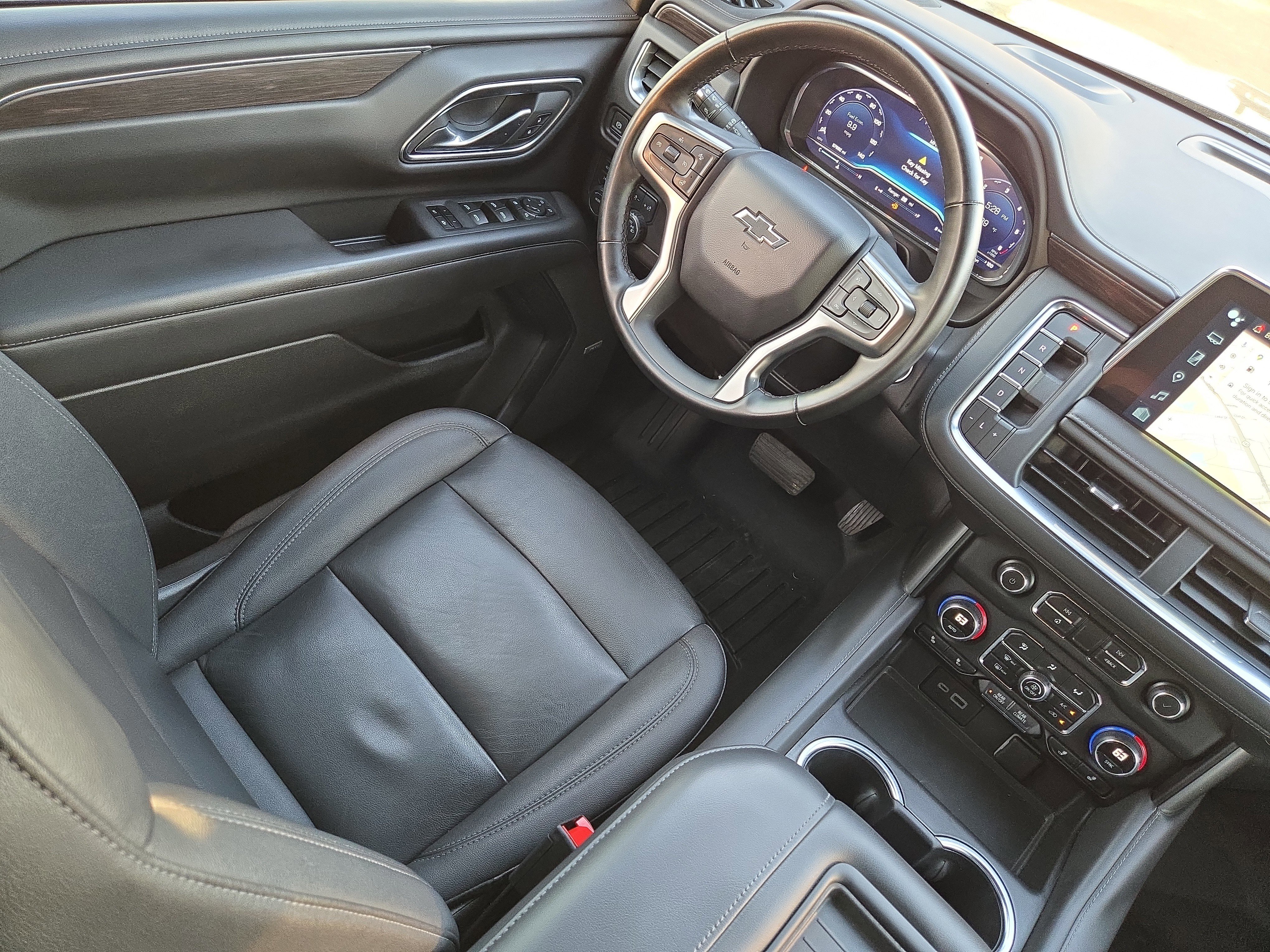 Used 2023 Chevrolet Tahoe Z71 w/ Luxury Package image 20