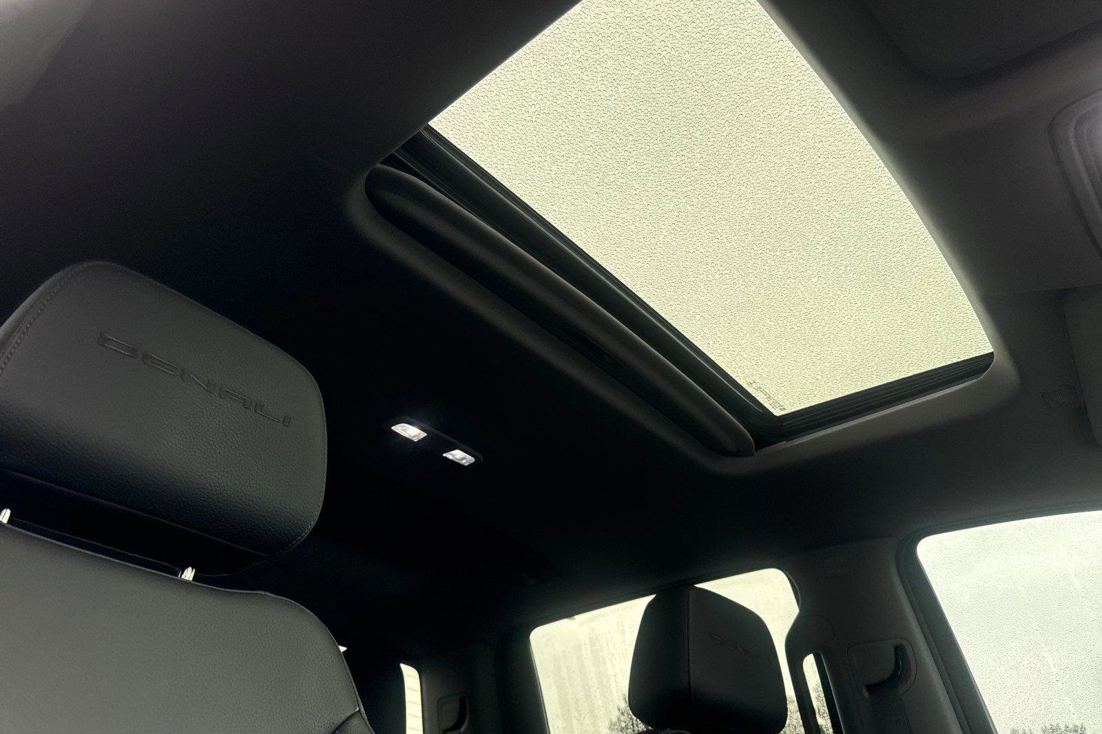 Used 2020 GMC Sierra 1500 Denali w/ Denali Ultimate Package image 14