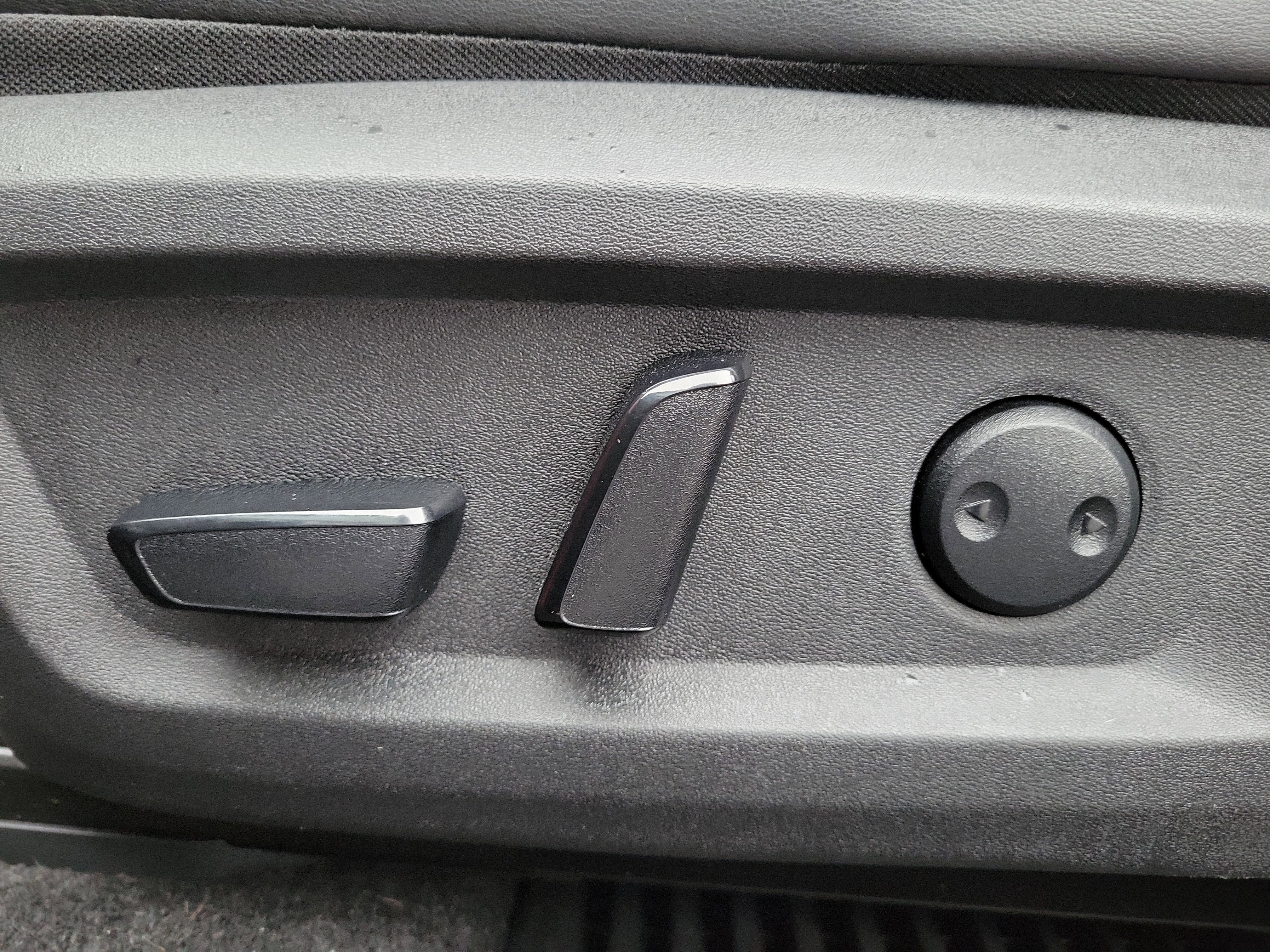 Used 2023 Nissan Rogue Platinum w/ Platinum Premium Package image 20