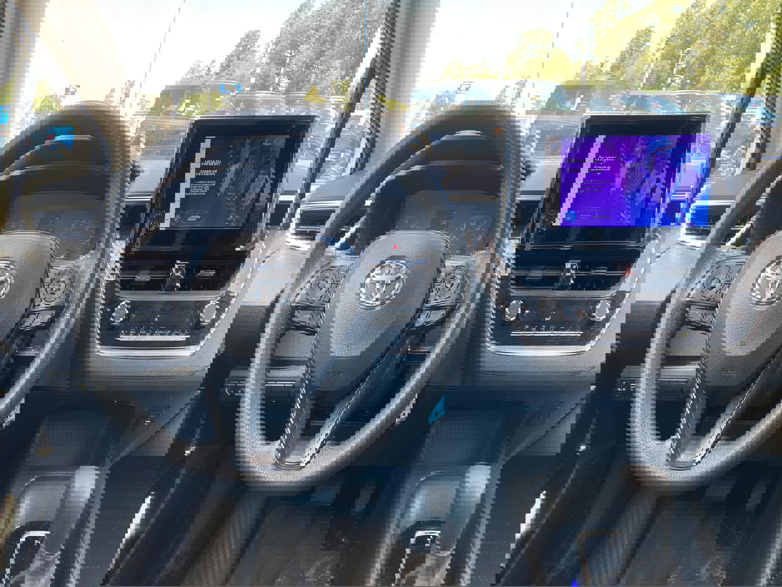 Used 2024 Toyota Corolla LE image 9