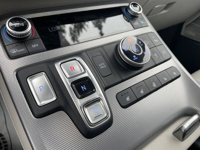 Used 2024 Hyundai Palisade Calligraphy AWD/4WD image 17