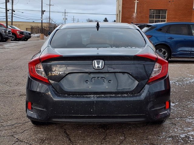Used 2017 Honda Civic EX image 2
