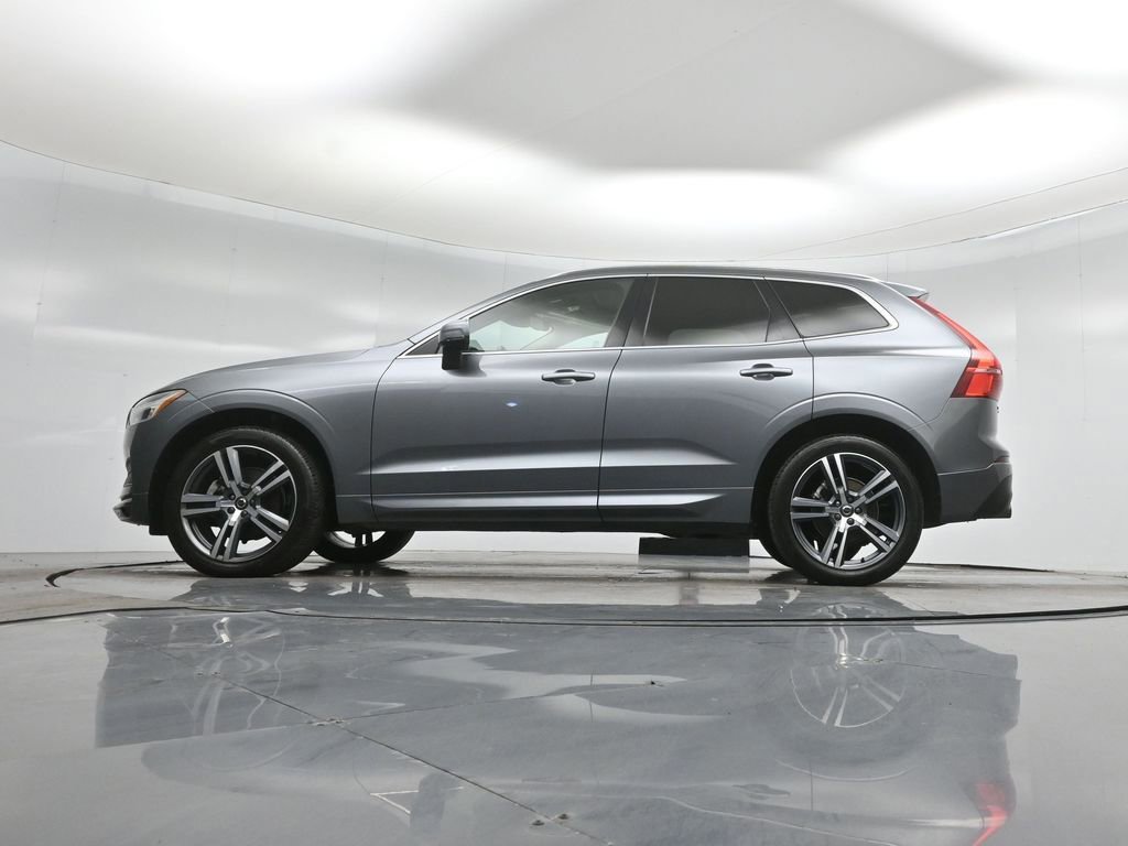 Used 2020 Volvo XC60 T5 Momentum w/ Protection Package Premier image 21