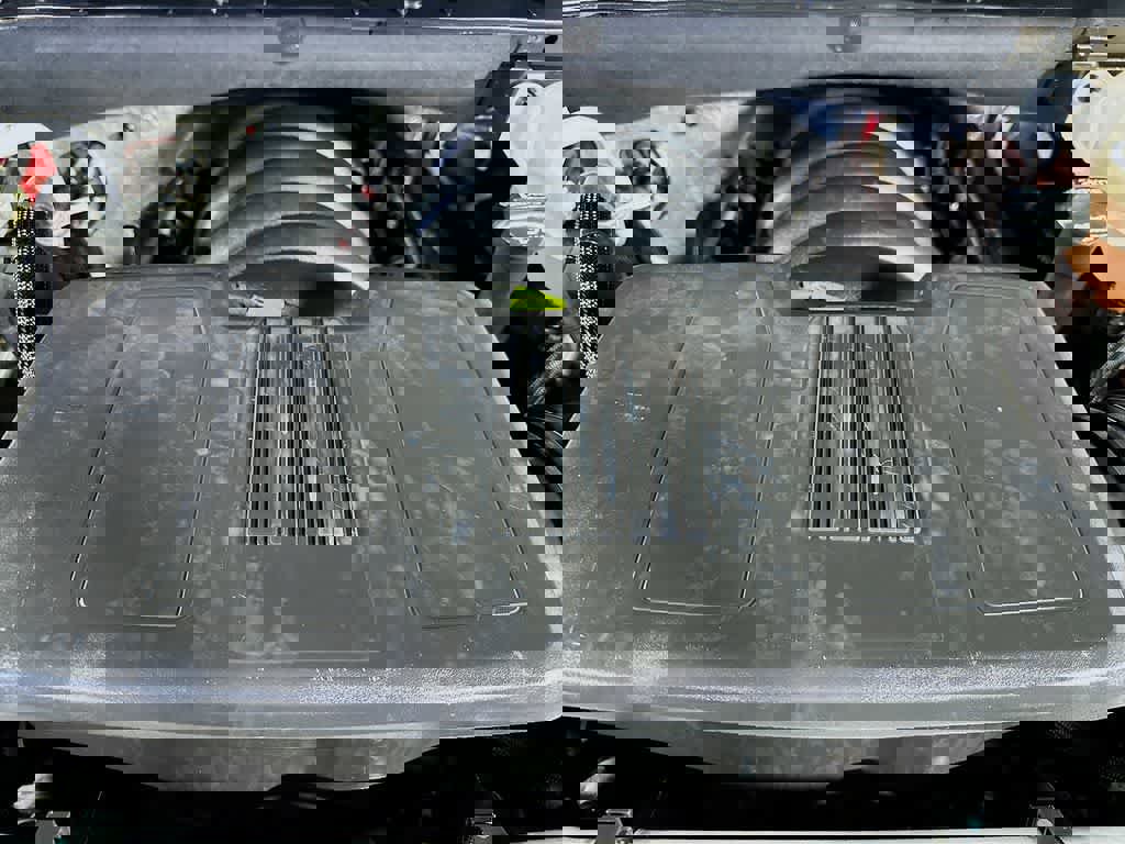 Used 2021 Chevrolet Silverado 1500 High Country w/ Technology Package image 12