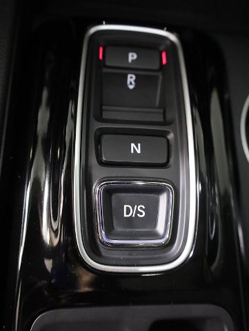 Used 2024 Honda Pilot Touring image 20