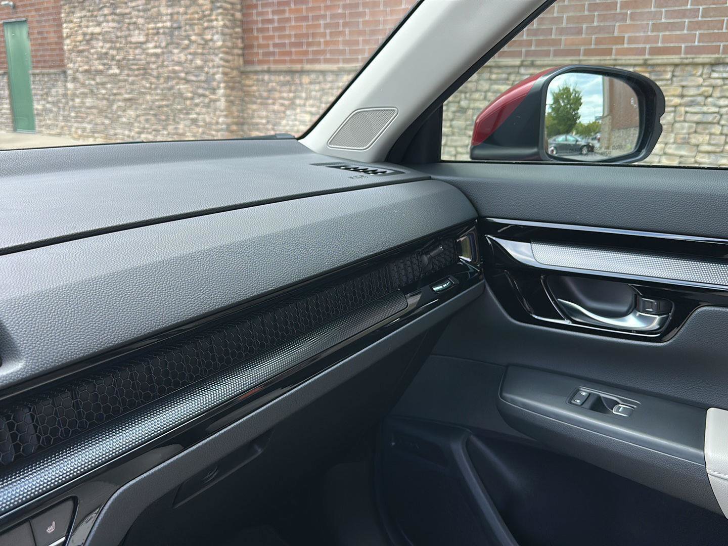 Used 2024 Honda CR-V EX-L image 22