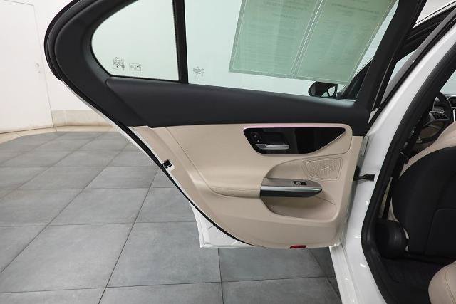 Used 2025 Mercedes-Benz C 300 4MATIC Sedan image 27