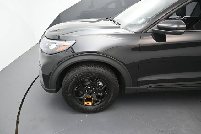 Certified 2026 Ford Explorer Tremor w/ Tremor Ultimate Package AWD/4WD image 9