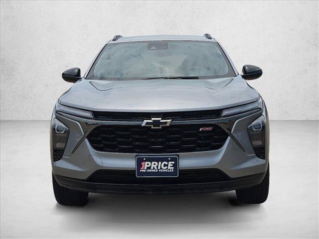 Used 2025 Chevrolet Trax RS w/ Driver Confidence Package FWD video 2