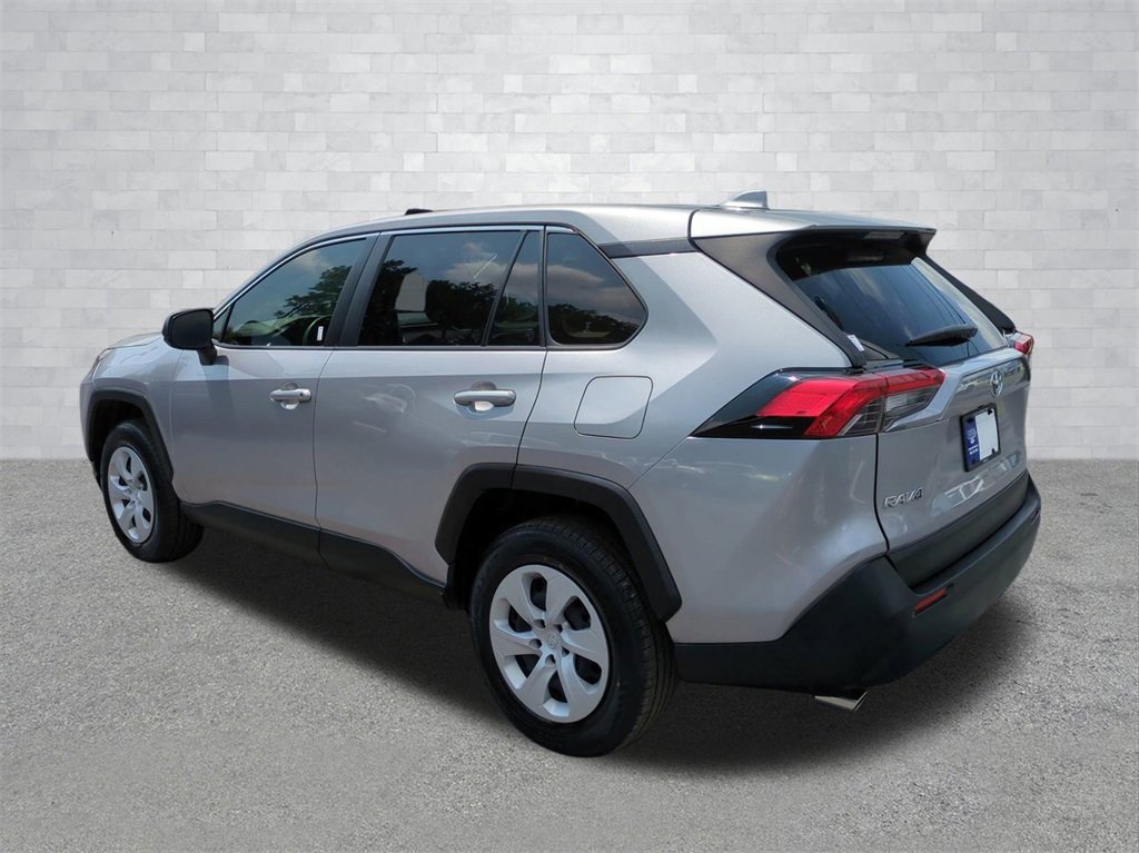 Used 2023 Toyota RAV4 LE image 3