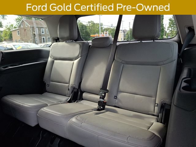 Certified 2025 Ford Expedition Active AWD/4WD image 12