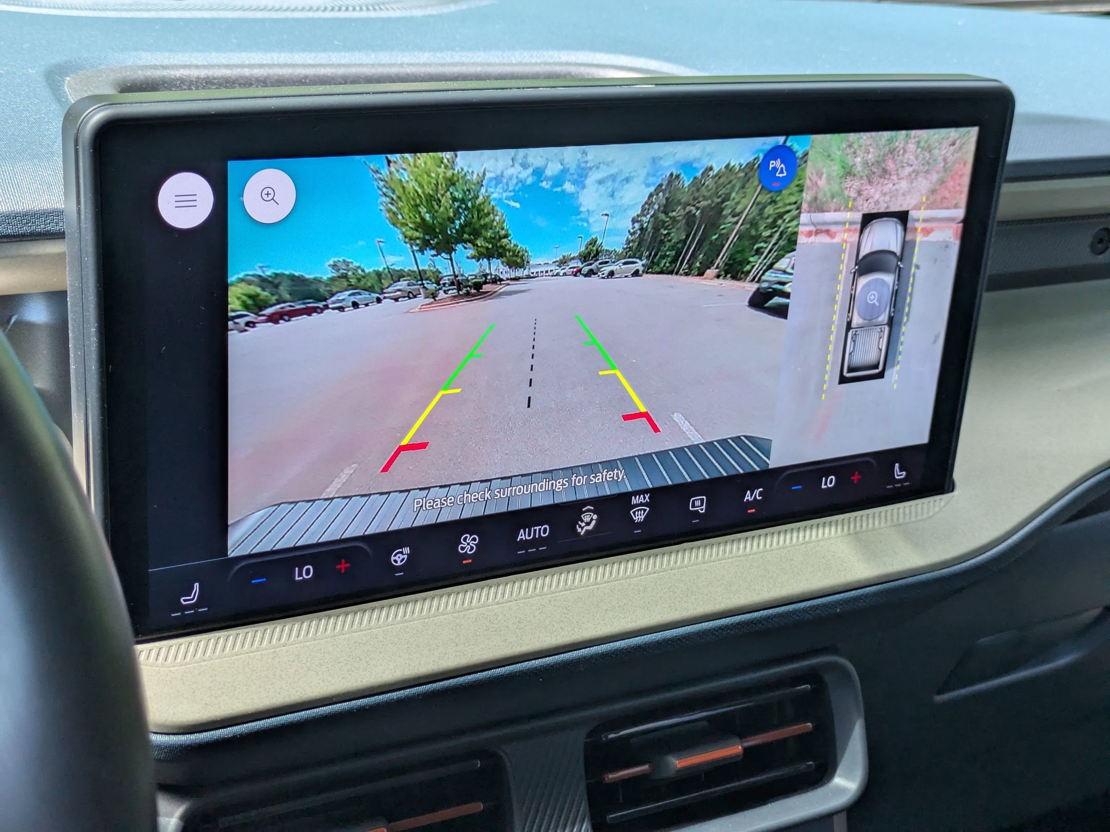 Certified 2025 Ford Maverick Lariat w/ 4K Tow Package image 22