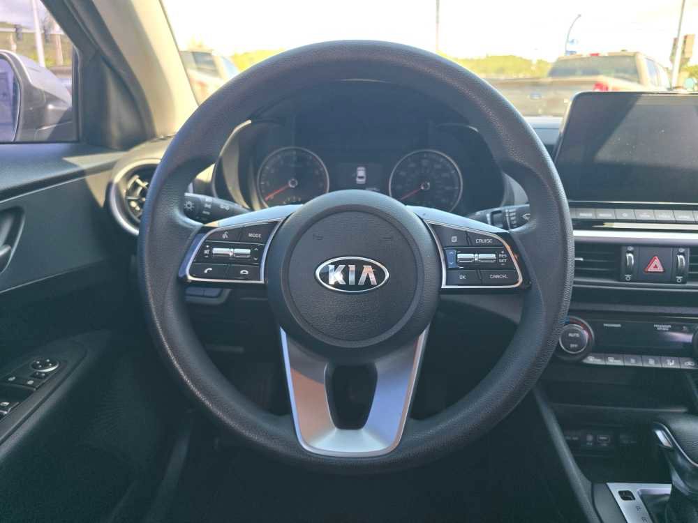 Used 2019 Kia Forte LXS FWD image 11