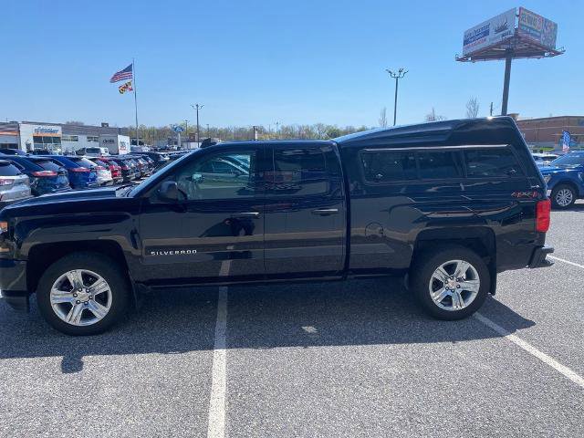 Used 2018 Chevrolet Silverado 1500 Custom w/ Custom Value Package image 2
