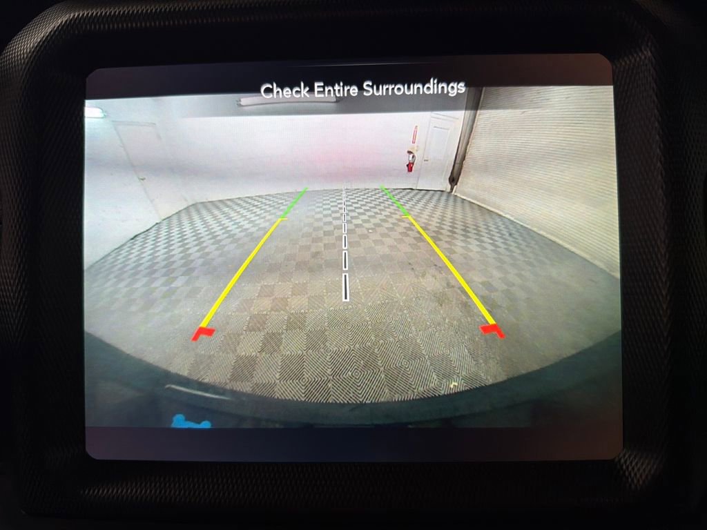 Used 2022 Jeep Wrangler Unlimited Sahara image 27