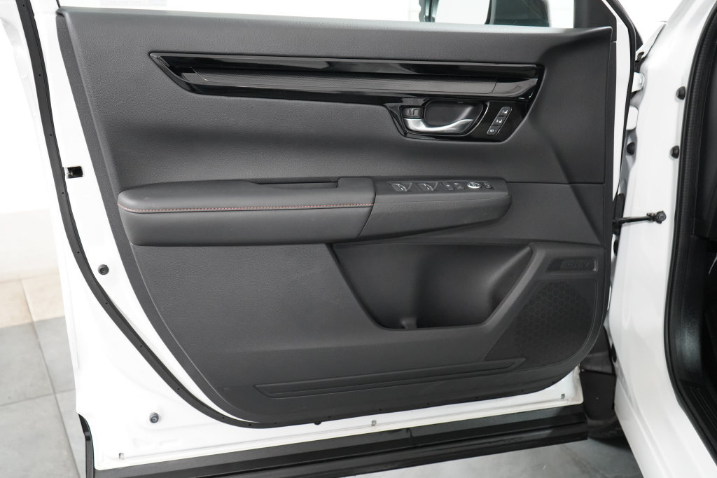 Used 2024 Honda CR-V Sport Touring image 30