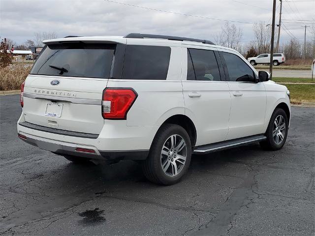 Certified 2022 Ford Expedition XLT image 4