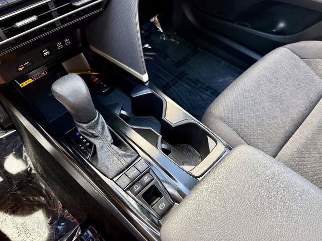 Used 2025 Toyota Camry LE FWD image 21