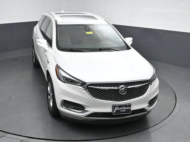 Used 2019 Buick Enclave Avenir w/ Avenir Technology Package AWD/4WD image 46