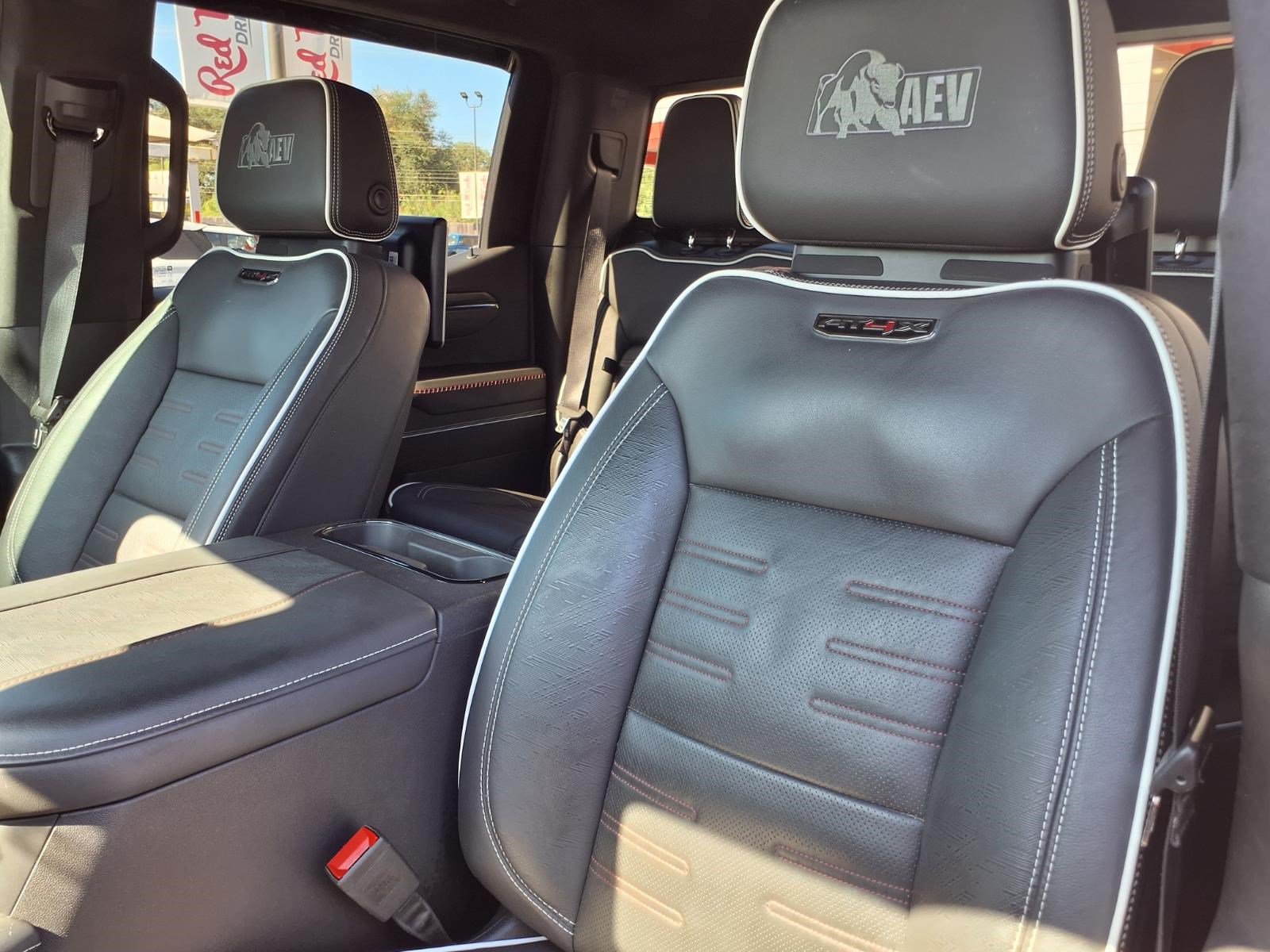 Used 2024 GMC Sierra 1500 AT4X w/ AT4X AEV Edition AWD/4WD image 15