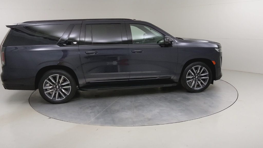 Used 2024 Cadillac Escalade ESV Sport w/ Touring Package AWD/4WD image 14