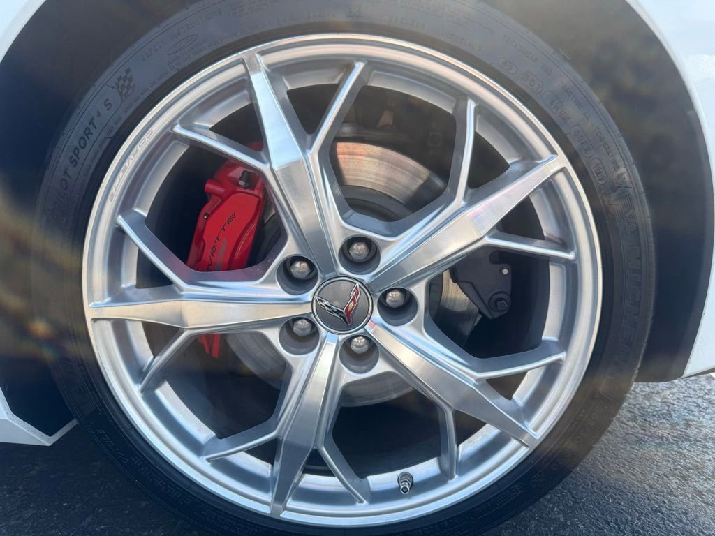 Used 2020 Chevrolet Corvette Stingray Premium Cpe w/ 3LT Preferred Equipment Group image 35