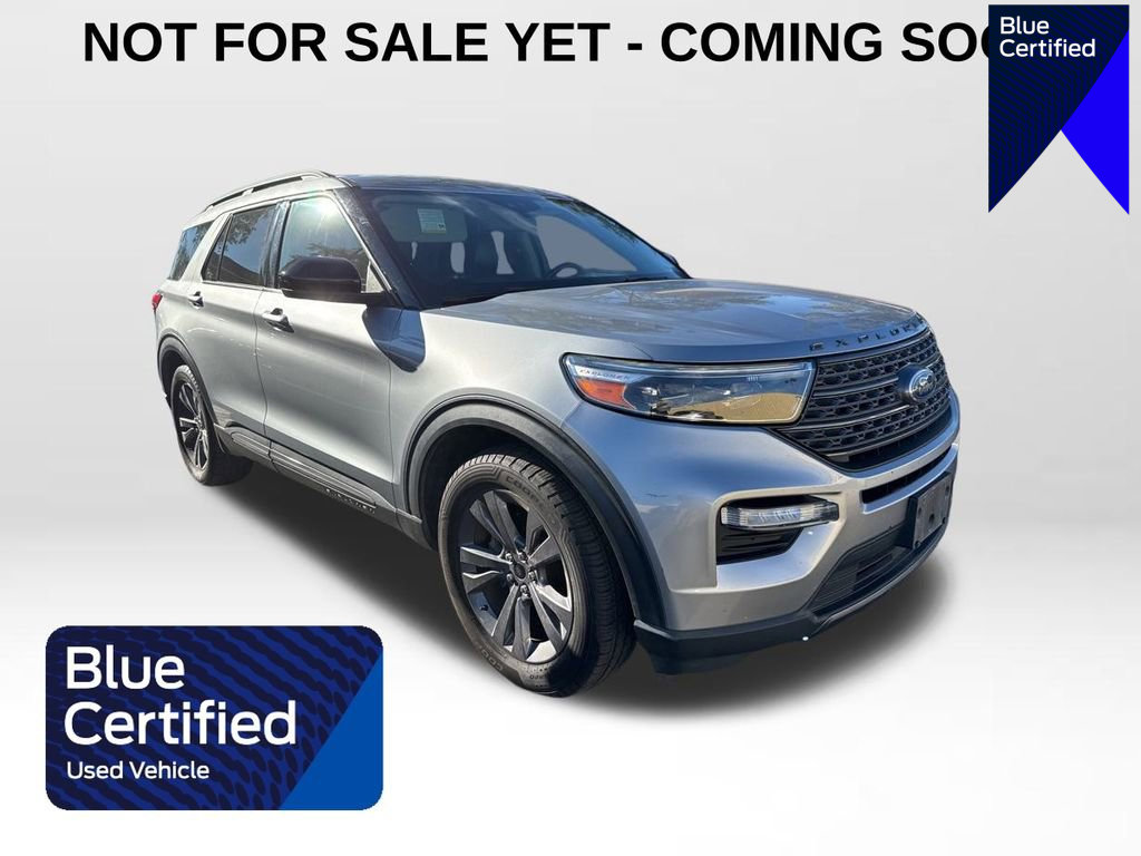 Certified 2022 Ford Explorer XLT w/ Equipment Group 202A image 1