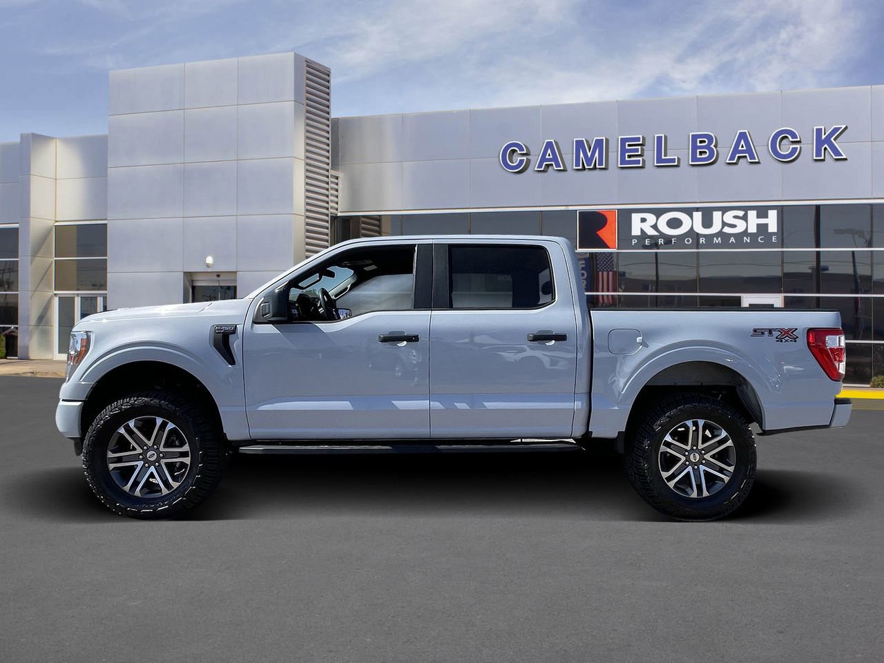 Certified 2022 Ford F150 XL w/ STX Appearance Package AWD/4WD image 4