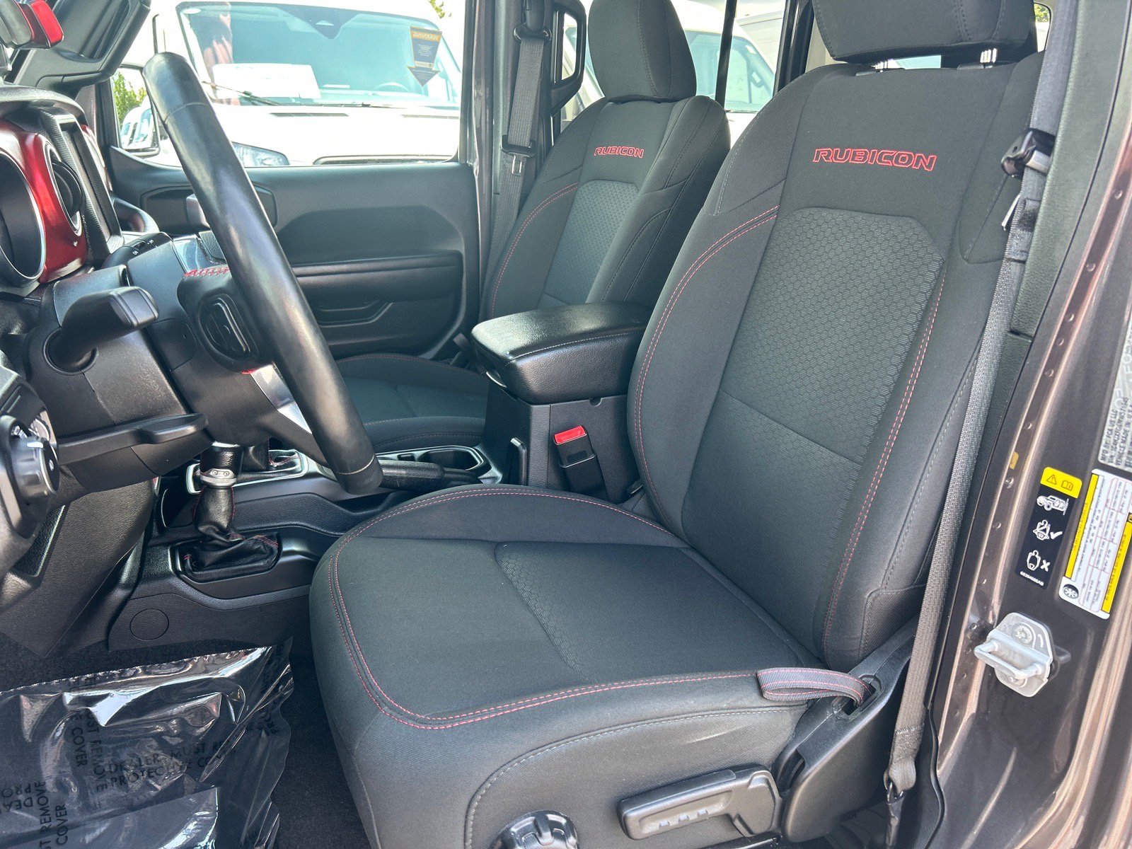Used 2021 Jeep Wrangler Unlimited Rubicon AWD/4WD image 9