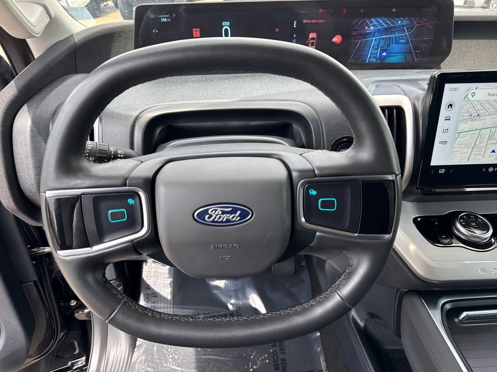Certified 2025 Ford Expedition Active RWD image 15