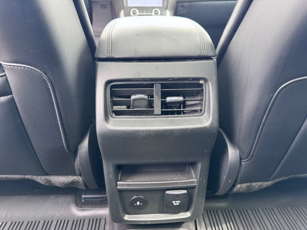 Certified 2024 Ford Edge SEL w/ Convenience Package AWD/4WD image 16