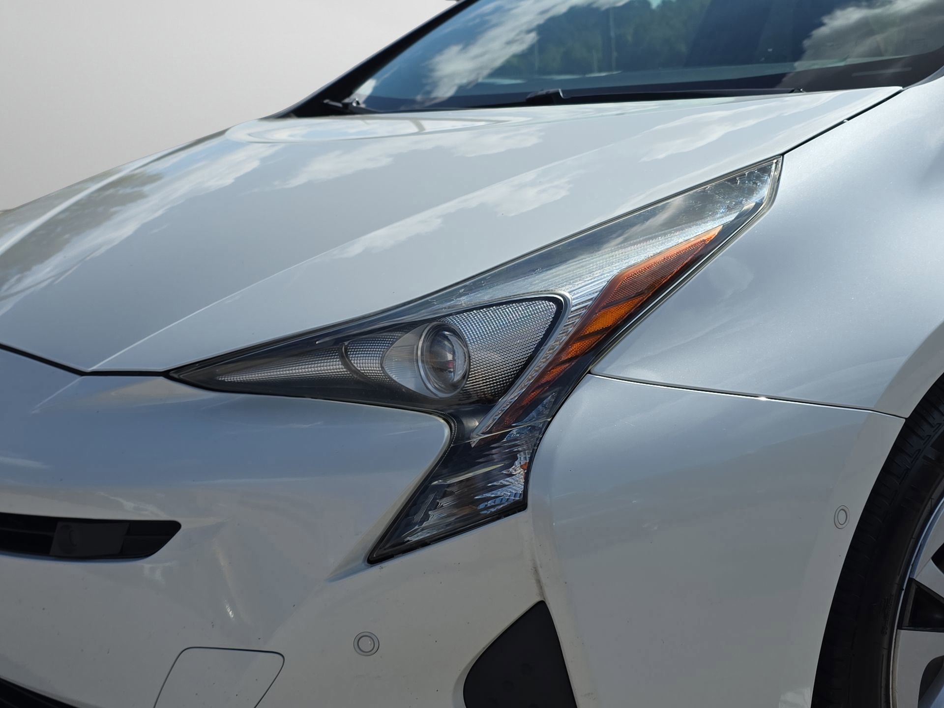 Used 2017 Toyota Prius Four image 36