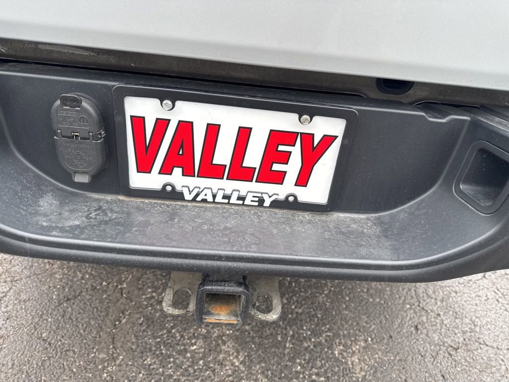 Used 2023 Jeep Gladiator Rubicon w/ Cold Weather Group image 56