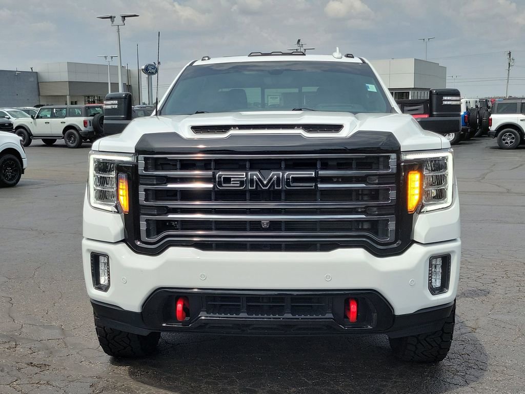 Used 2022 GMC Sierra 2500 AT4 w/ AT4 Preferred Package AWD/4WD image 8