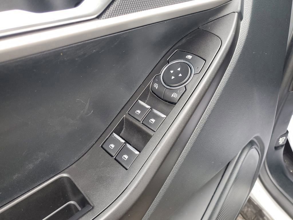 Certified 2021 Ford Explorer BASE image 16