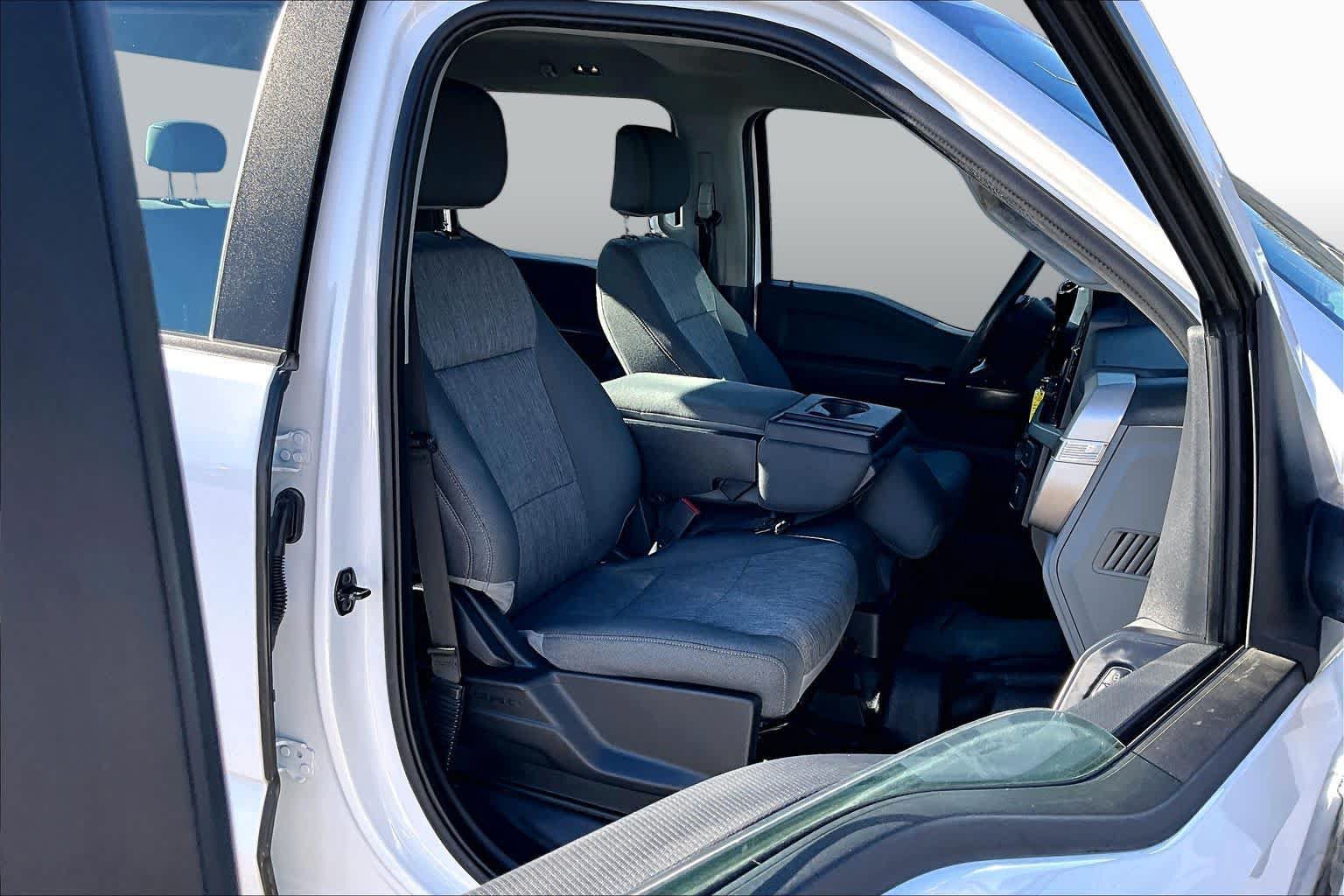Certified 2022 Ford F150 XL w/ Trailer Tow Package AWD/4WD image 11