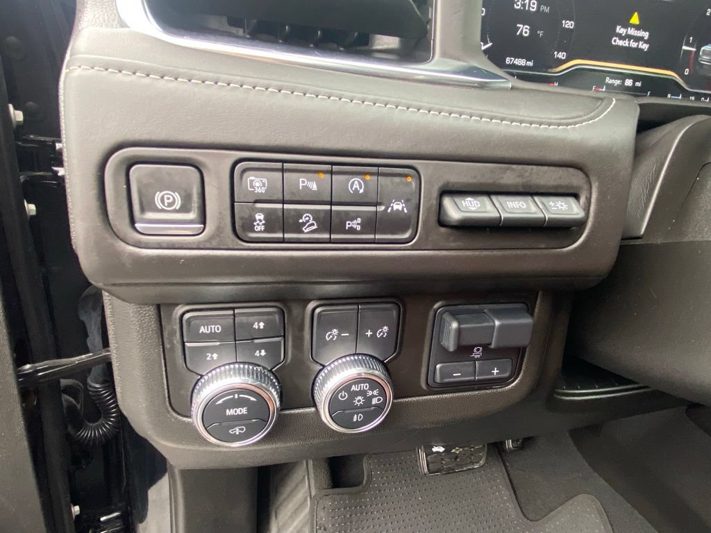 Used 2024 GMC Yukon XL Denali Ultimate AWD/4WD image 12