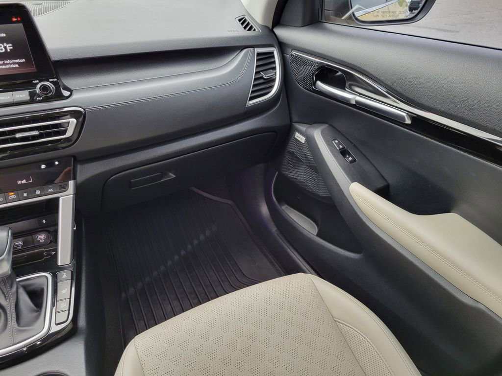 Used 2021 Kia Seltos SX w/ SX Sunroof Package image 20