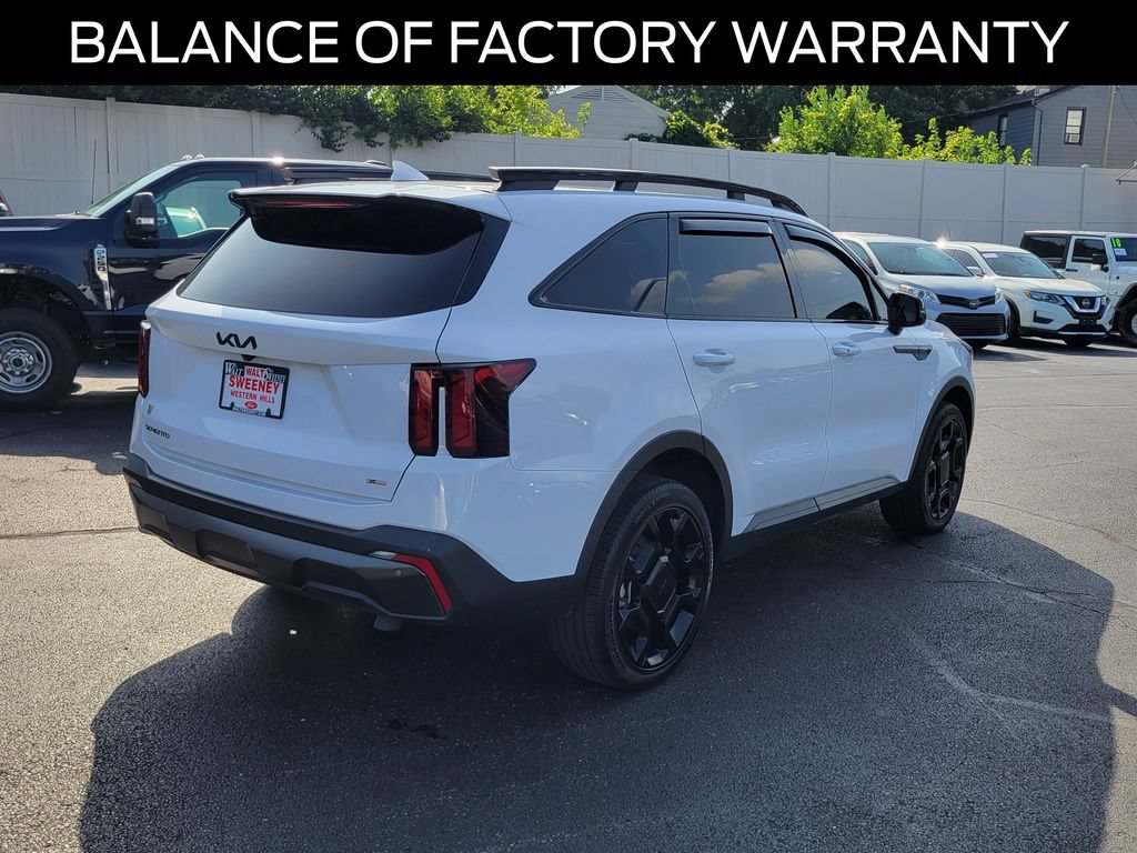 Used 2025 Kia Sorento X-Line EX AWD/4WD image 4