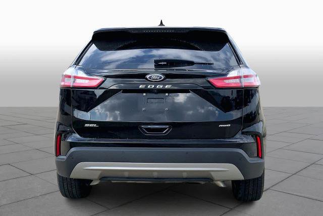 Certified 2024 Ford Edge SEL image 3