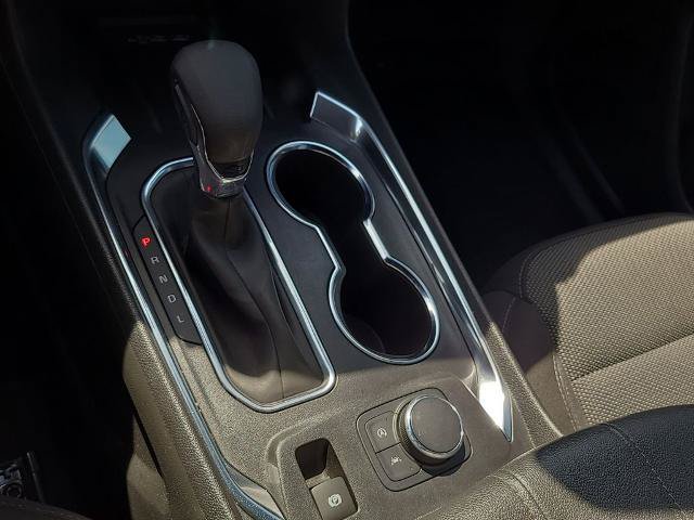 Used 2023 Chevrolet Traverse LT FWD image 27