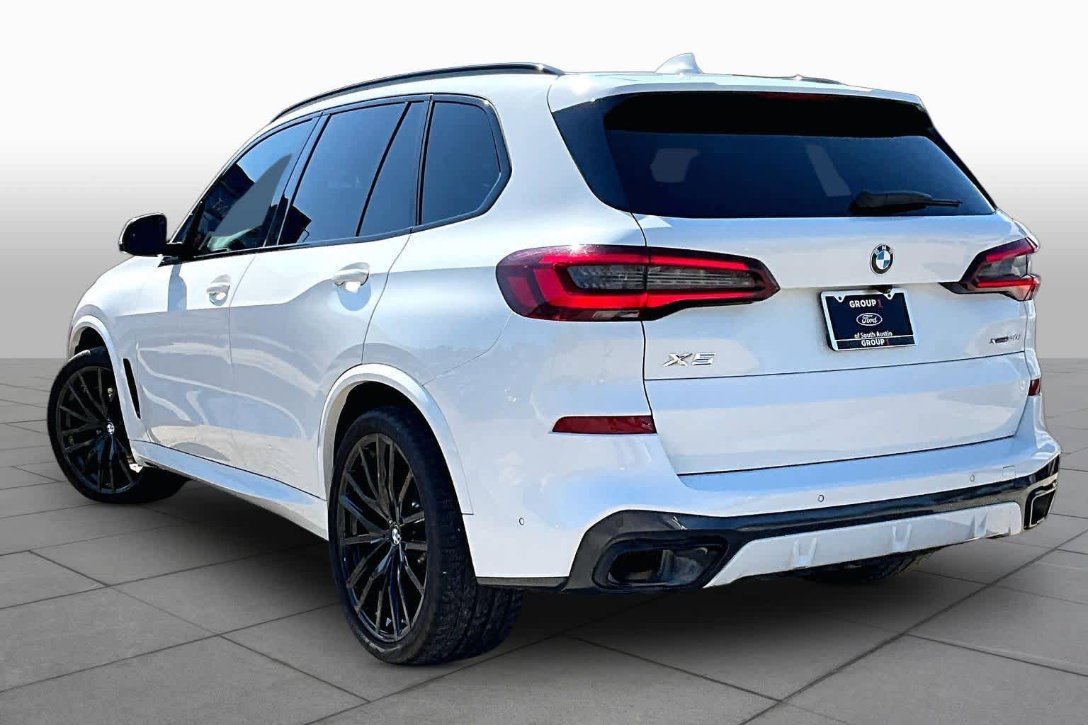 Used 2022 BMW X5 xDrive40i w/ M Sport Package AWD/4WD image 15