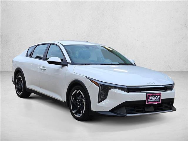 Used 2025 Kia K4 EX FWD video 3