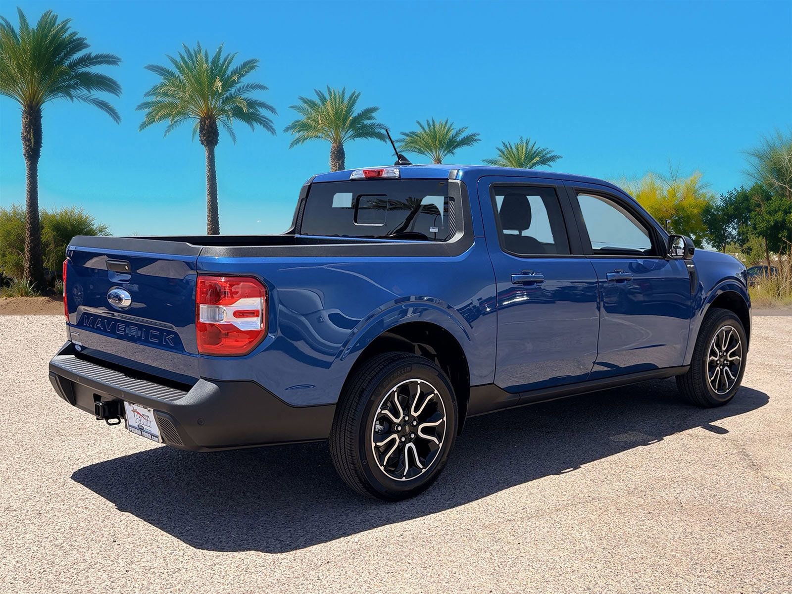 Certified 2024 Ford Maverick Lariat FWD image 5