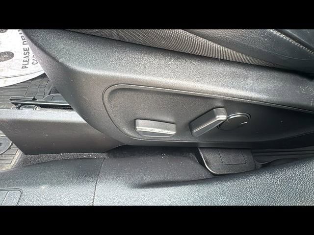 Certified 2023 Ford Escape ST-Line w/ Tech Pack #1 AWD/4WD image 8