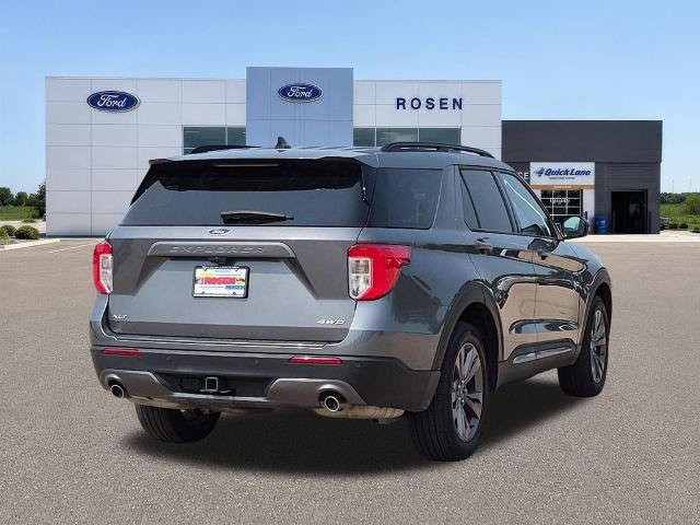 Certified 2023 Ford Explorer XLT w/ Equipment Group 202A AWD/4WD image 3