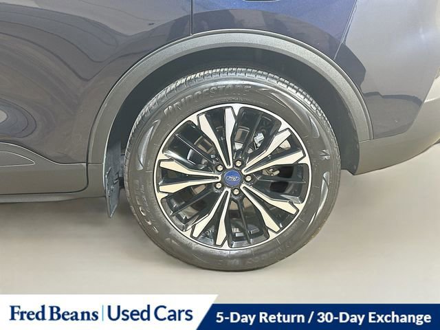 Certified 2021 Ford Escape SE w/ SE Sport Appearance Package image 8