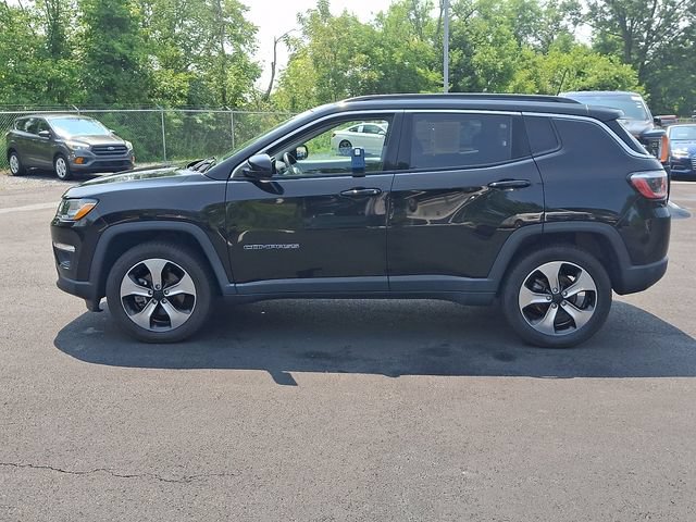 Used 2019 Jeep Compass Latitude w/ Popular Equipment Group AWD/4WD image 7