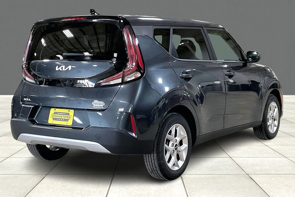 Used 2024 Kia Soul LX w/ LX Technology Package image 4