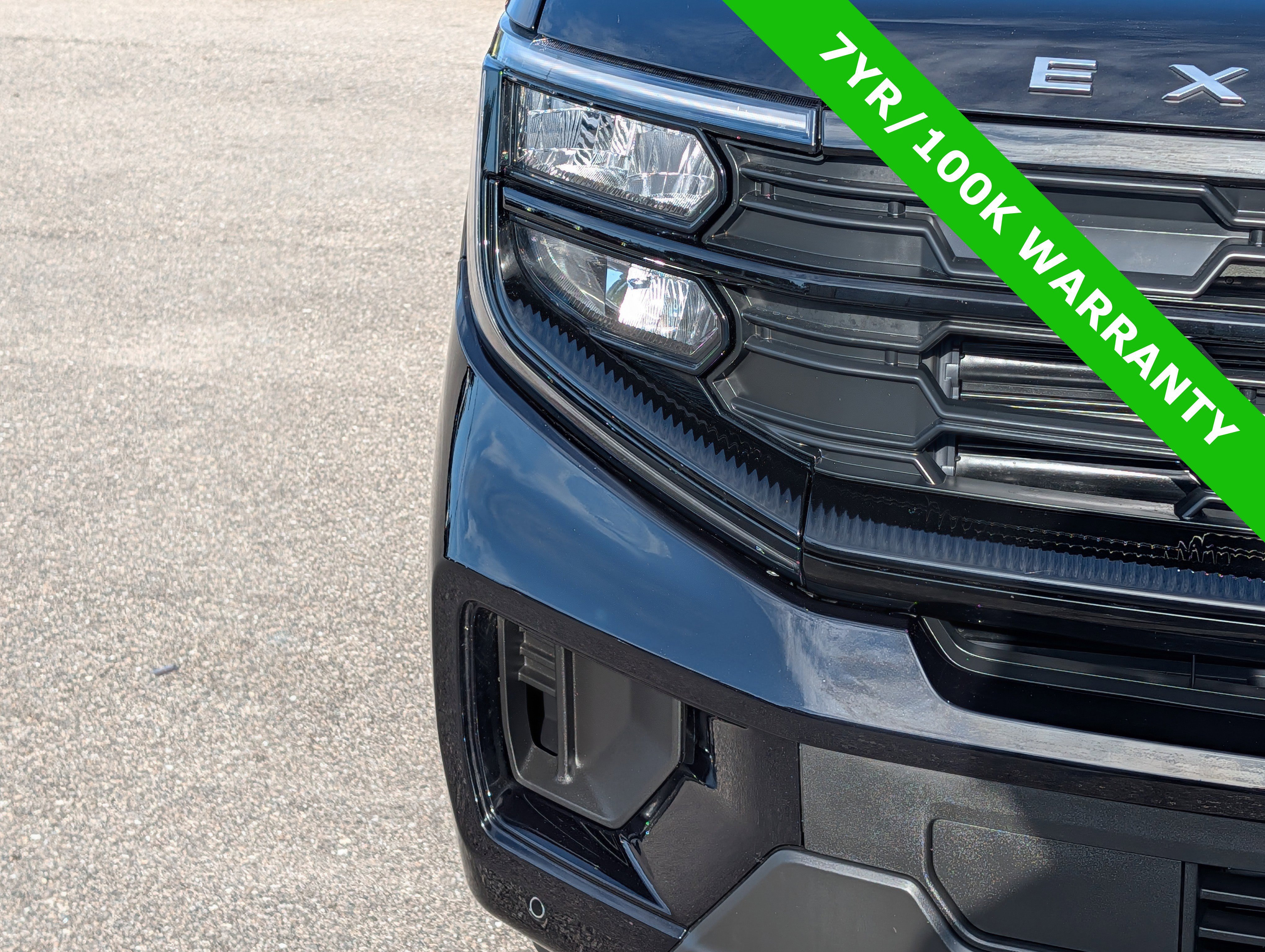 Certified 2025 Ford Expedition Active RWD image 9